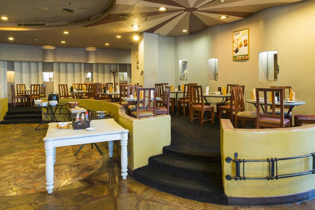 Rainbow Towers Hotel & Conference Centre Harare Eksteriør billede