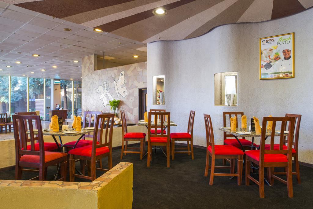 Rainbow Towers Hotel & Conference Centre Harare Eksteriør billede